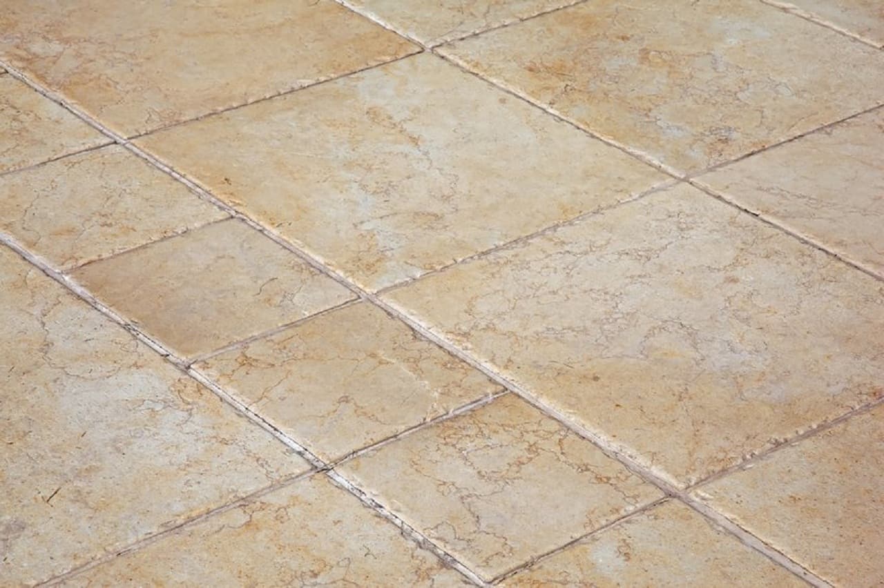 How To Get Gorilla Glue Off Ceramic Tile