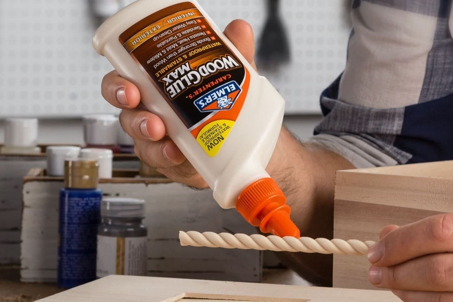 What To Use To Glue Plastic To Wood