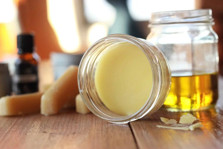 How To Tell If Your Beeswax Polish Has Gone Bad